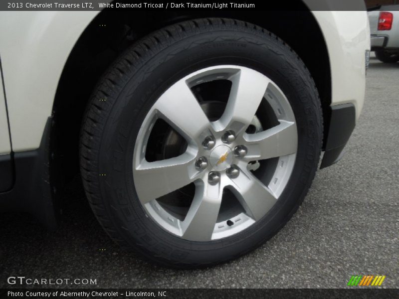 White Diamond Tricoat / Dark Titanium/Light Titanium 2013 Chevrolet Traverse LTZ