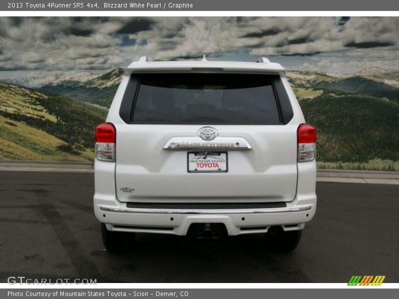 Blizzard White Pearl / Graphite 2013 Toyota 4Runner SR5 4x4