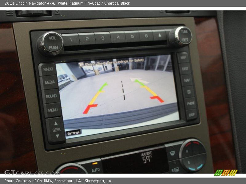 White Platinum Tri-Coat / Charcoal Black 2011 Lincoln Navigator 4x4