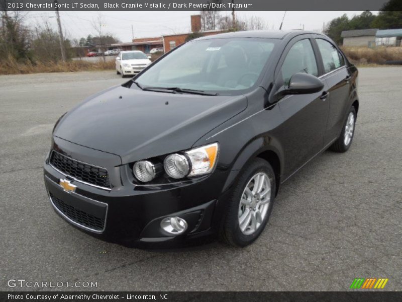 Front 3/4 View of 2013 Sonic LT Sedan