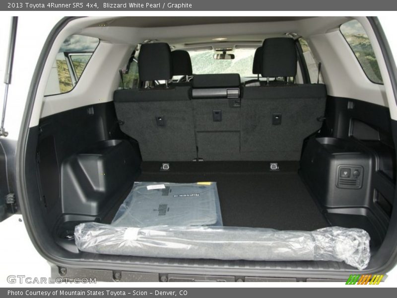Blizzard White Pearl / Graphite 2013 Toyota 4Runner SR5 4x4