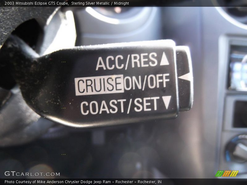Sterling Silver Metallic / Midnight 2003 Mitsubishi Eclipse GTS Coupe