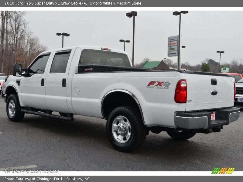 Oxford White / Medium Stone 2010 Ford F250 Super Duty XL Crew Cab 4x4
