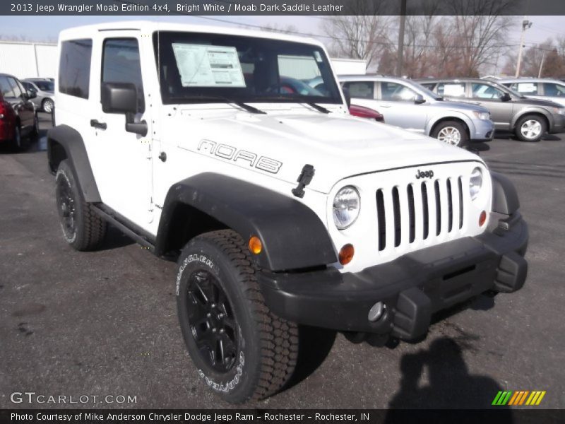 Front 3/4 View of 2013 Wrangler Moab Edition 4x4