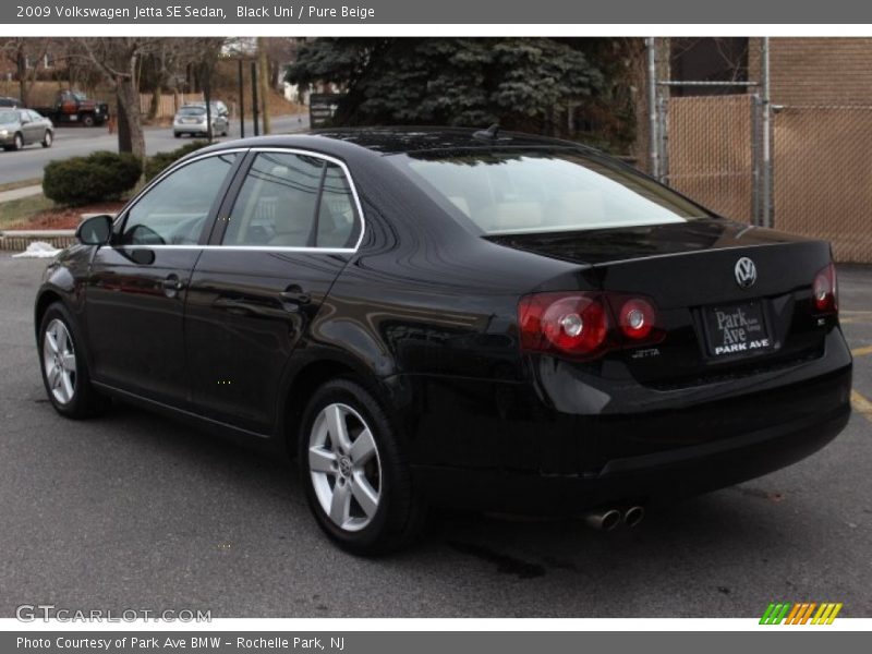 Black Uni / Pure Beige 2009 Volkswagen Jetta SE Sedan