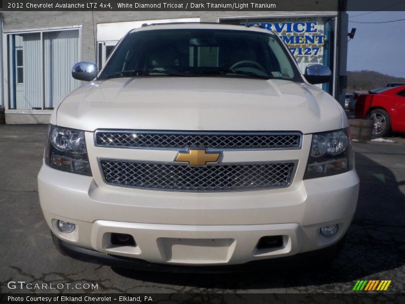 White Diamond Tricoat / Dark Titanium/Light Titanium 2012 Chevrolet Avalanche LTZ 4x4