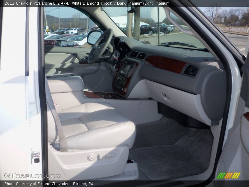 White Diamond Tricoat / Dark Titanium/Light Titanium 2012 Chevrolet Avalanche LTZ 4x4