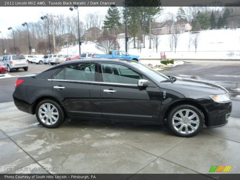 Tuxedo Black Metallic / Dark Charcoal 2011 Lincoln MKZ AWD