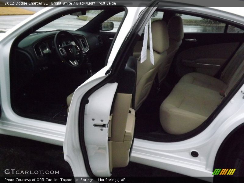 Bright White / Black/Light Frost Beige 2012 Dodge Charger SE