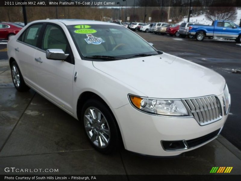 Front 3/4 View of 2011 MKZ AWD