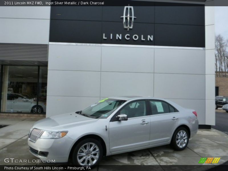 Ingot Silver Metallic / Dark Charcoal 2011 Lincoln MKZ FWD