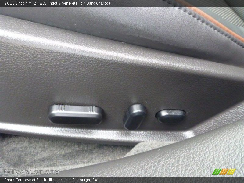 Ingot Silver Metallic / Dark Charcoal 2011 Lincoln MKZ FWD