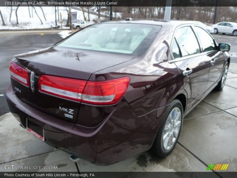 Bordeaux Reserve Metallic / Light Camel 2011 Lincoln MKZ AWD