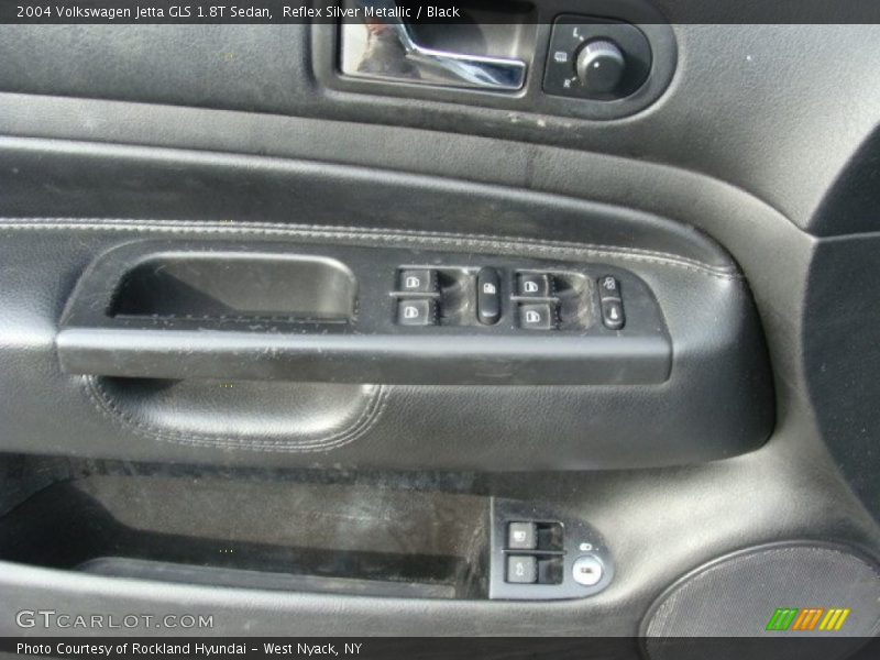 Reflex Silver Metallic / Black 2004 Volkswagen Jetta GLS 1.8T Sedan