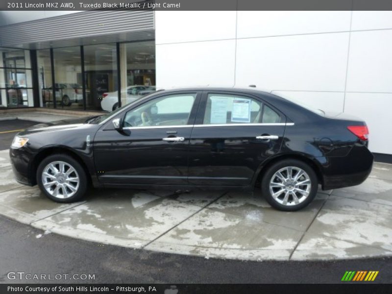 Tuxedo Black Metallic / Light Camel 2011 Lincoln MKZ AWD