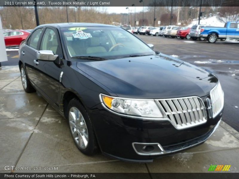 Tuxedo Black Metallic / Light Camel 2011 Lincoln MKZ AWD