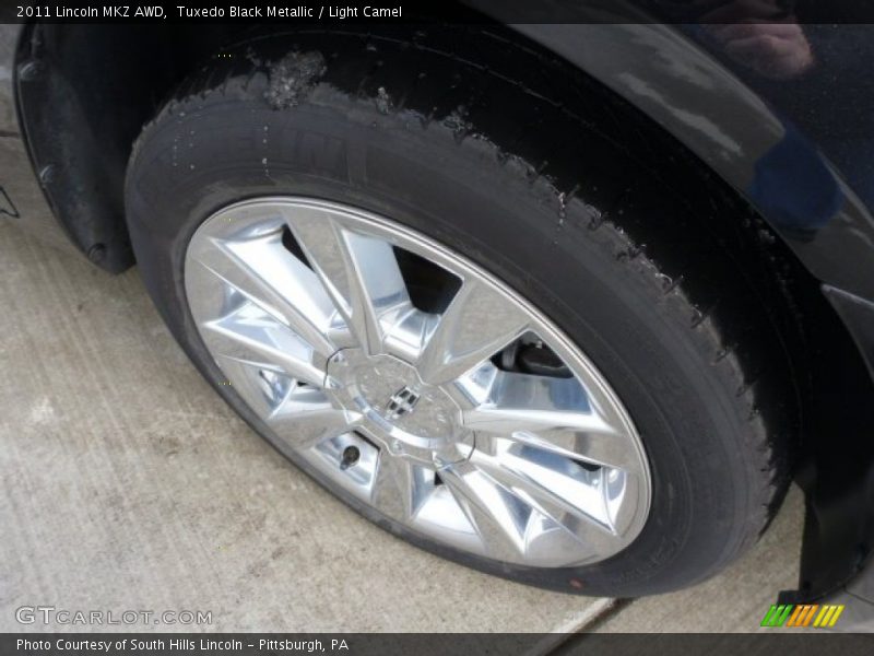 Tuxedo Black Metallic / Light Camel 2011 Lincoln MKZ AWD