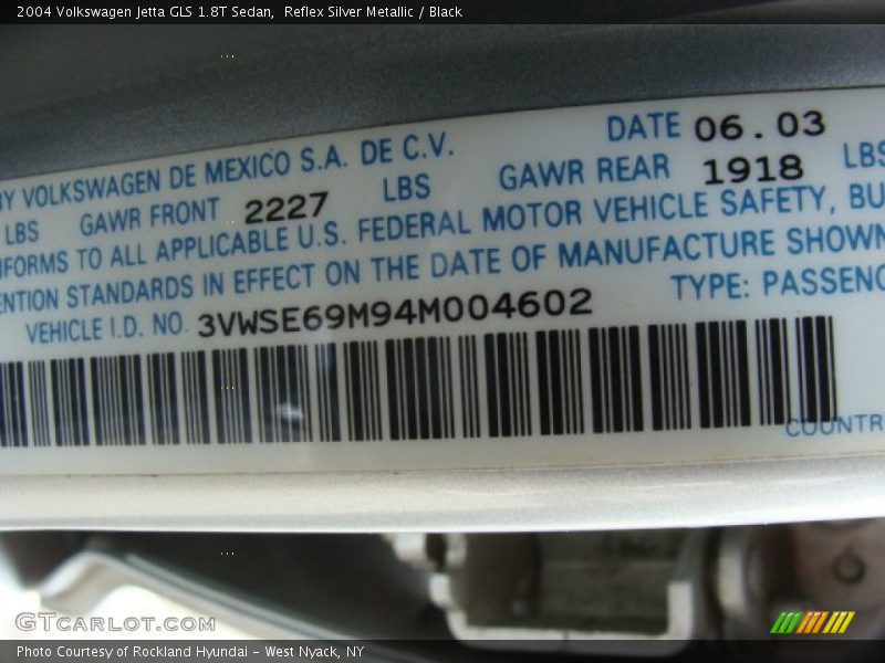 Reflex Silver Metallic / Black 2004 Volkswagen Jetta GLS 1.8T Sedan