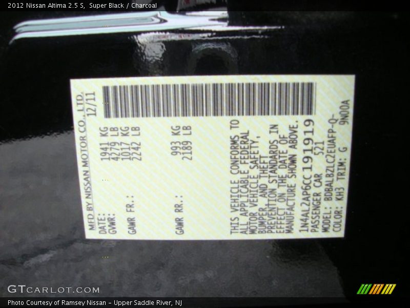 Super Black / Charcoal 2012 Nissan Altima 2.5 S