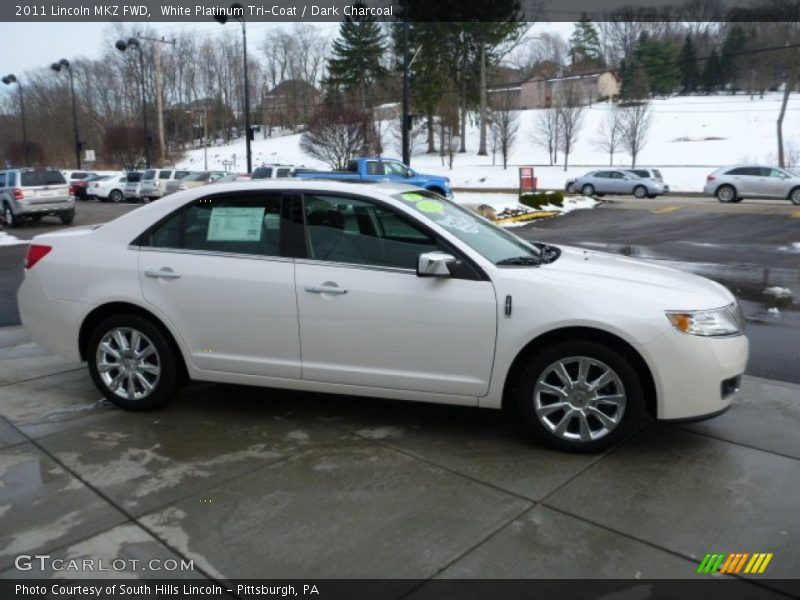 White Platinum Tri-Coat / Dark Charcoal 2011 Lincoln MKZ FWD