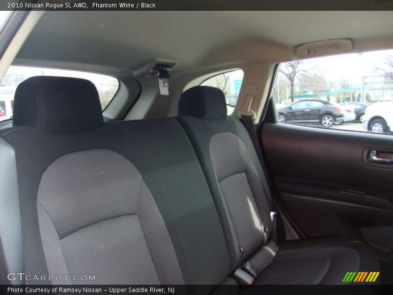 Phantom White / Black 2010 Nissan Rogue SL AWD