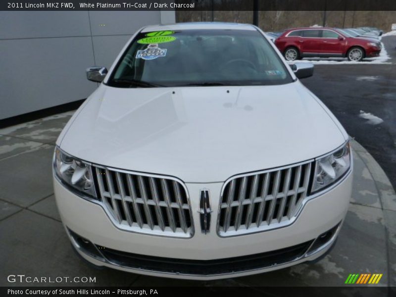 White Platinum Tri-Coat / Dark Charcoal 2011 Lincoln MKZ FWD