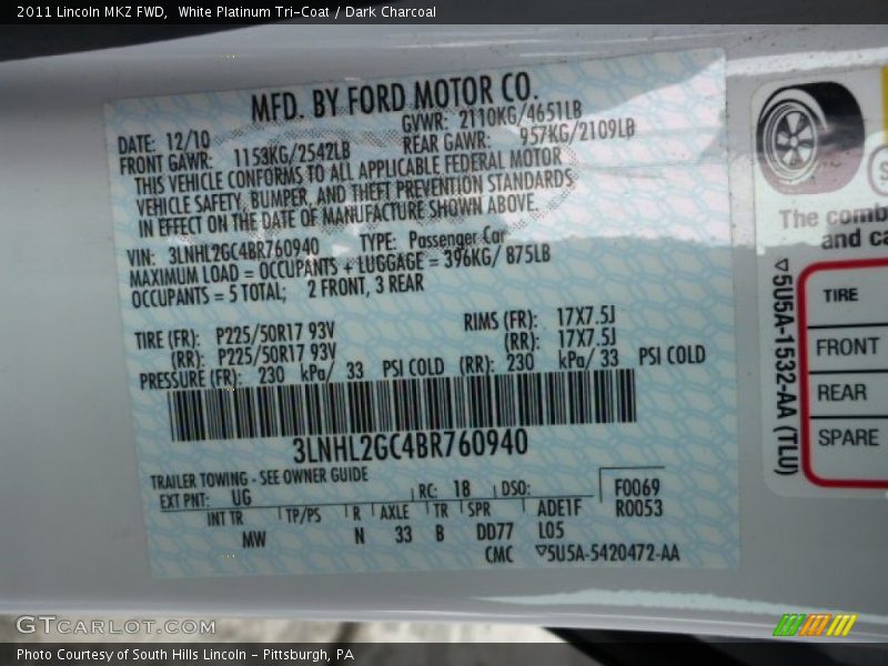White Platinum Tri-Coat / Dark Charcoal 2011 Lincoln MKZ FWD