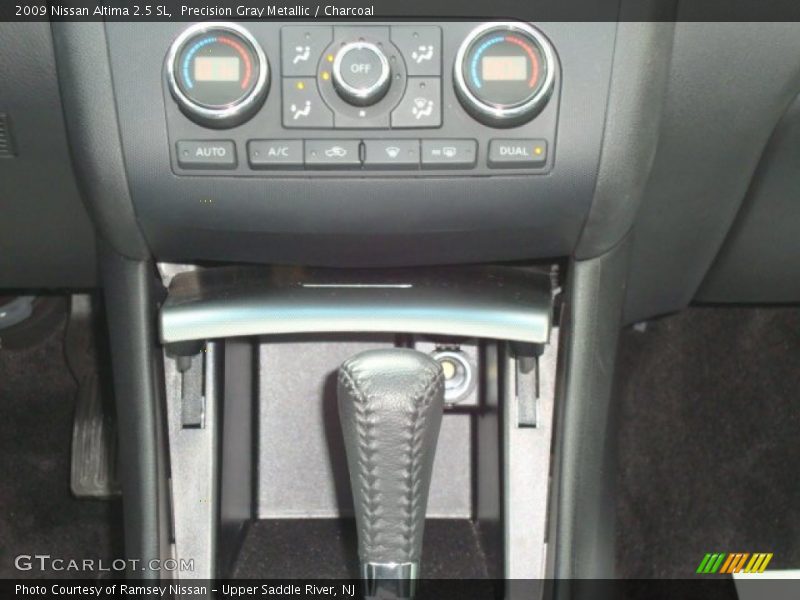 Precision Gray Metallic / Charcoal 2009 Nissan Altima 2.5 SL