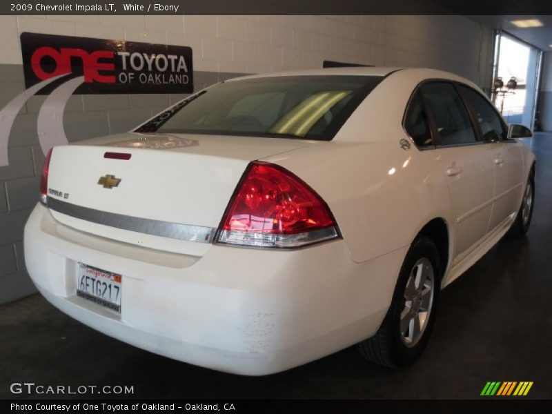 White / Ebony 2009 Chevrolet Impala LT