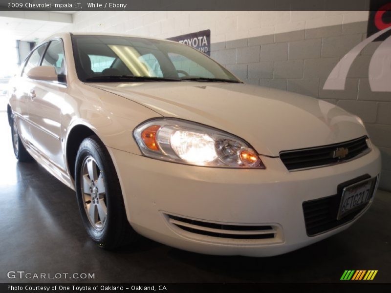 White / Ebony 2009 Chevrolet Impala LT