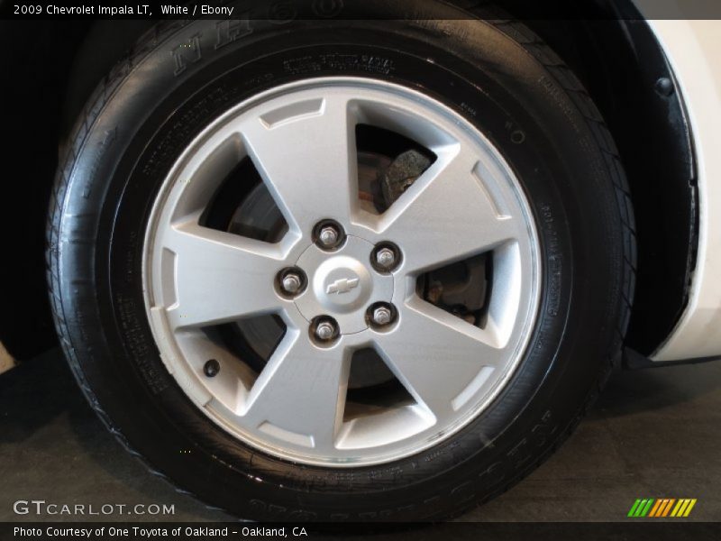 White / Ebony 2009 Chevrolet Impala LT