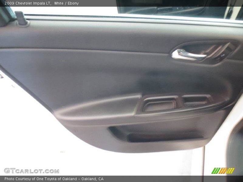 White / Ebony 2009 Chevrolet Impala LT