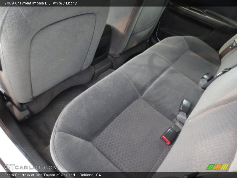 White / Ebony 2009 Chevrolet Impala LT