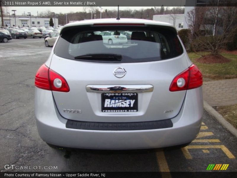 Silver Ice Metallic / Black 2011 Nissan Rogue S AWD