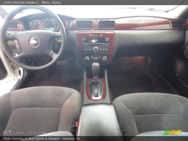 White / Ebony 2009 Chevrolet Impala LT