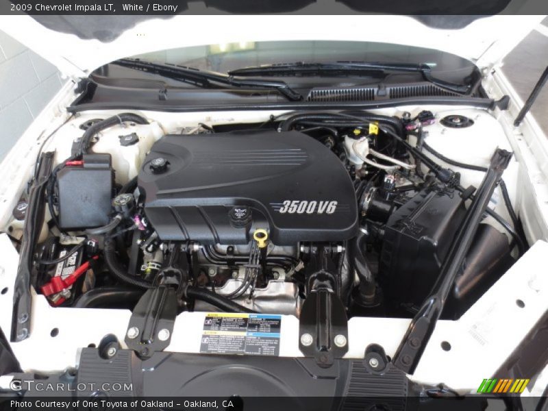 White / Ebony 2009 Chevrolet Impala LT