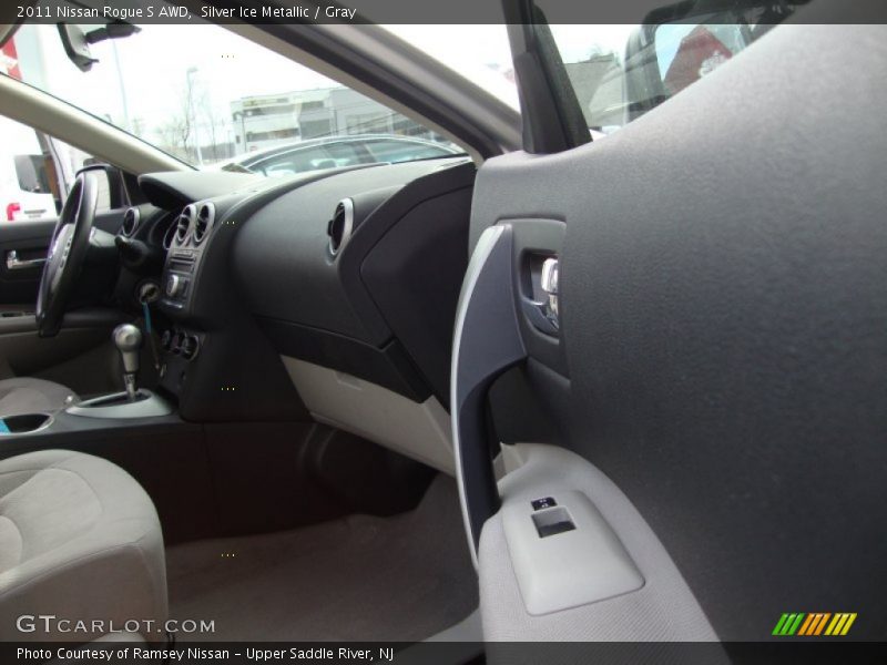 Silver Ice Metallic / Gray 2011 Nissan Rogue S AWD