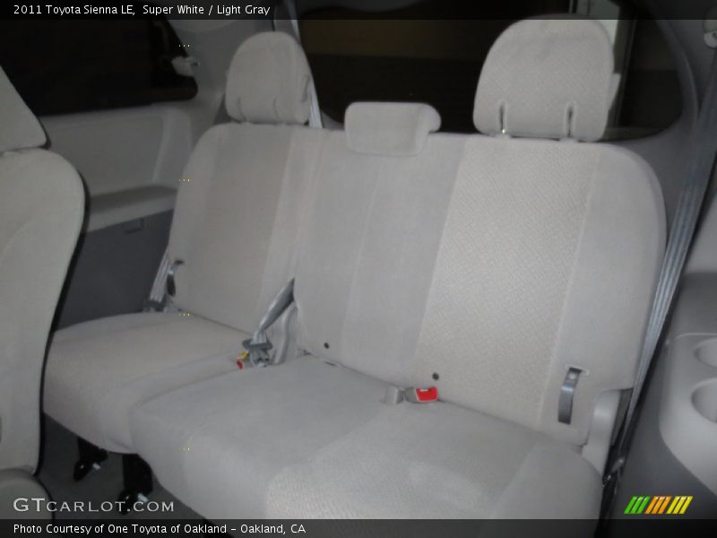 Super White / Light Gray 2011 Toyota Sienna LE