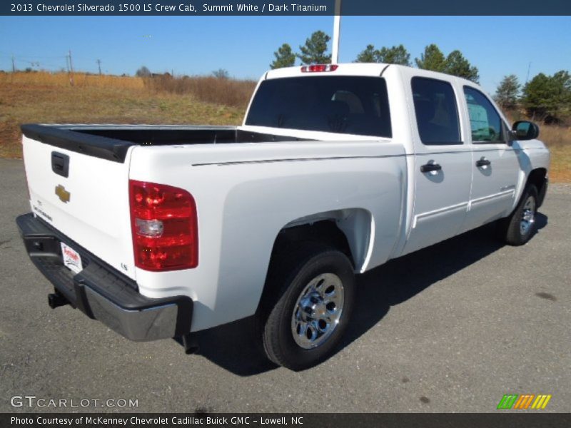 Summit White / Dark Titanium 2013 Chevrolet Silverado 1500 LS Crew Cab