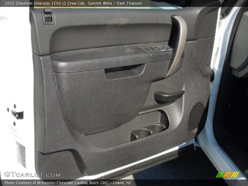 Summit White / Dark Titanium 2013 Chevrolet Silverado 1500 LS Crew Cab