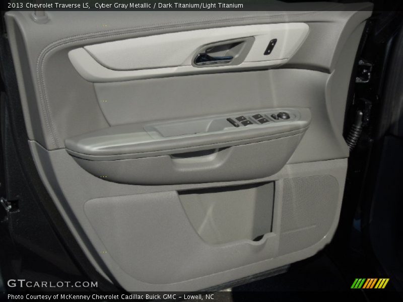Cyber Gray Metallic / Dark Titanium/Light Titanium 2013 Chevrolet Traverse LS