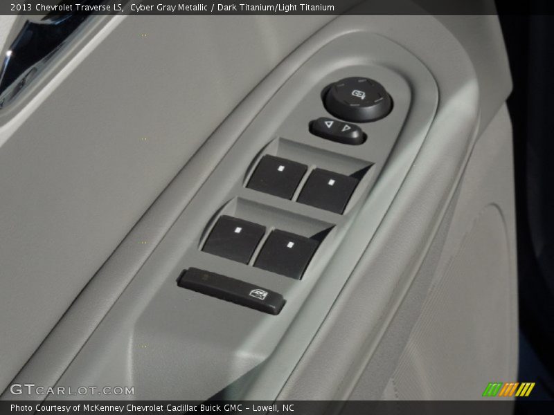 Cyber Gray Metallic / Dark Titanium/Light Titanium 2013 Chevrolet Traverse LS