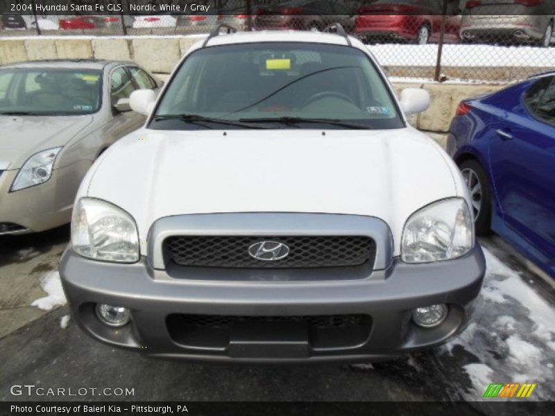 Nordic White / Gray 2004 Hyundai Santa Fe GLS