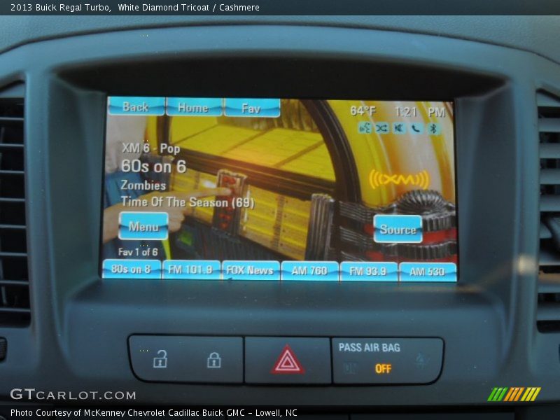 White Diamond Tricoat / Cashmere 2013 Buick Regal Turbo