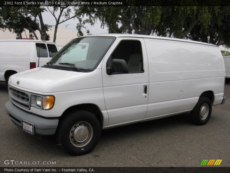 Oxford White / Medium Graphite 2002 Ford E Series Van E150 Cargo