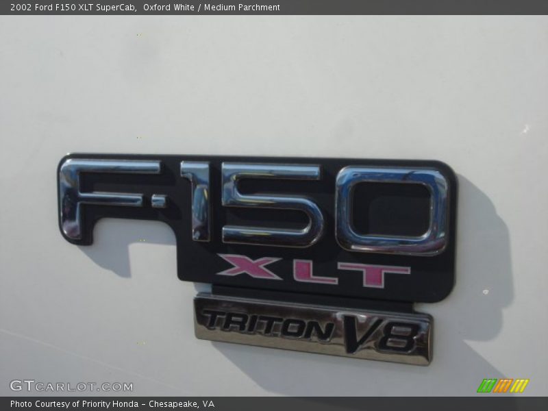 Oxford White / Medium Parchment 2002 Ford F150 XLT SuperCab