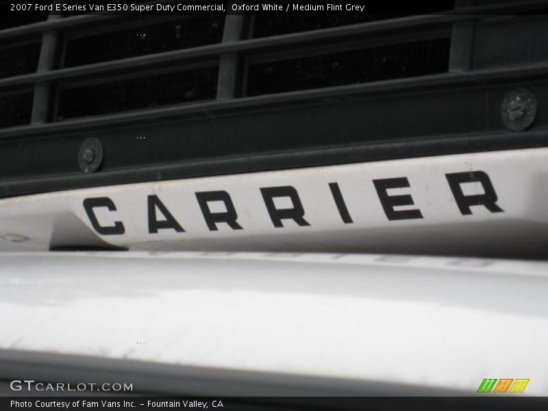 Oxford White / Medium Flint Grey 2007 Ford E Series Van E350 Super Duty Commercial