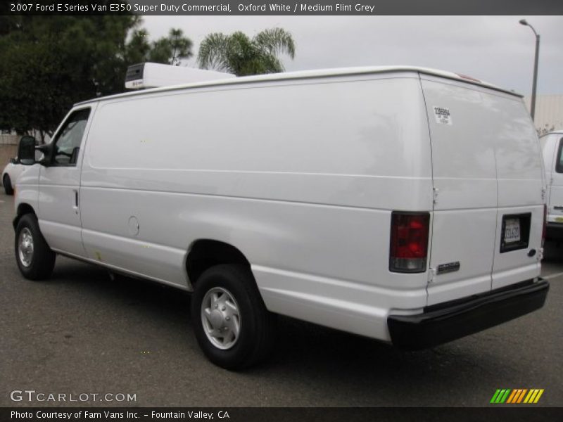 Oxford White / Medium Flint Grey 2007 Ford E Series Van E350 Super Duty Commercial
