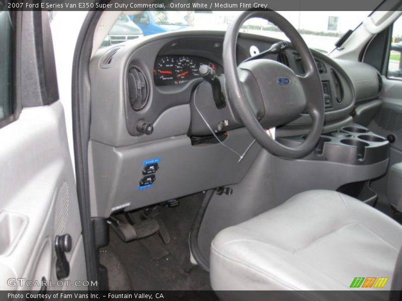 Oxford White / Medium Flint Grey 2007 Ford E Series Van E350 Super Duty Commercial
