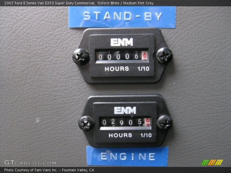 Oxford White / Medium Flint Grey 2007 Ford E Series Van E350 Super Duty Commercial